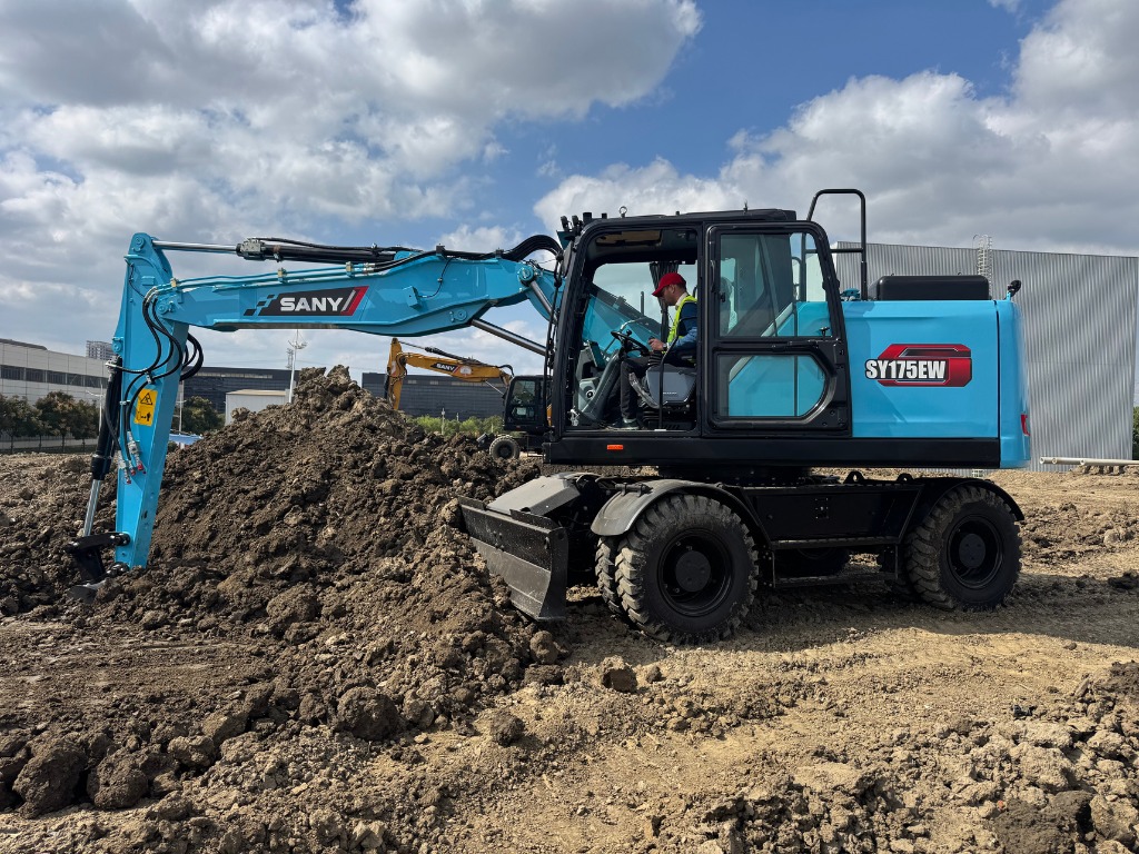 SANY SY175EW elektrisk hjulgrävare schaktar jord